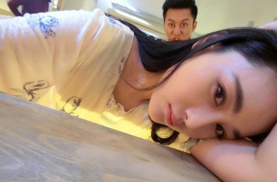 张馨予旧照疯传,军嫂蜕变绝地反击活成赢家 张馨予旧照疯传,军嫂蜕变绝地反击活成赢家